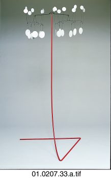 Alexander Calder, La Douche (The Shower), Sheet metal, rod, wire and paint, 102 x 52 x 42 1/2 in. (259.1 x 132.1 x 108.0 cm), Courtesy Calder Foundation, New York